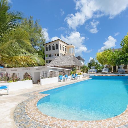 Marea Boutique Hotel Джамбиани Экстерьер фото