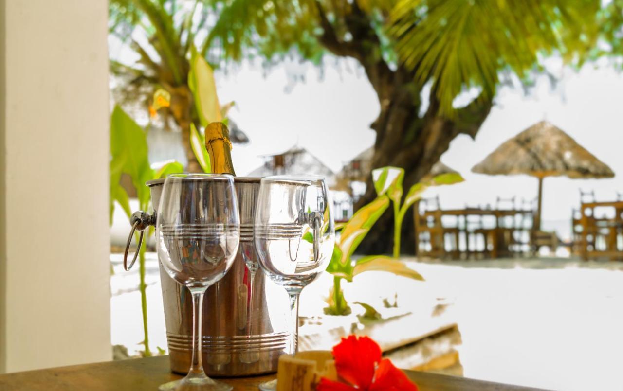 Marea Boutique Hotel Джамбиани Экстерьер фото